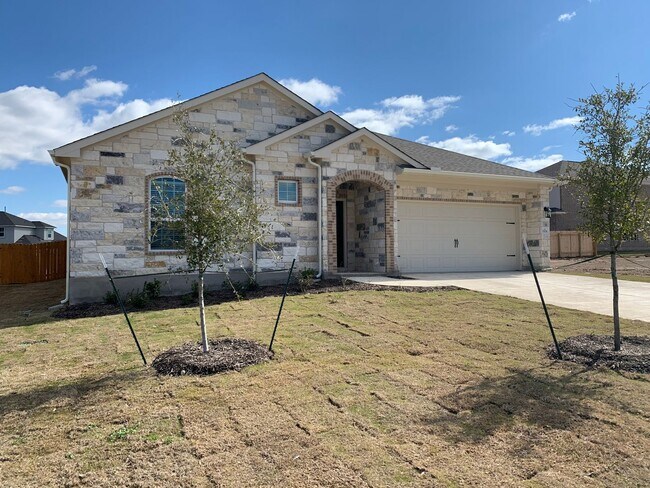1104 Coulee Dr in Leander, TX - Building Photo - Building Photo