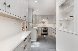 1733 NE 88th St in Seattle, WA - Building Photo - Building Photo