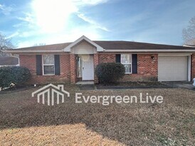 106 Morning Bloom Ct in Raeford, NC - Building Photo