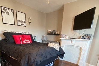 408 Fairfield Ave, Unit 2 in Bellevue, KY - Foto de edificio - Building Photo