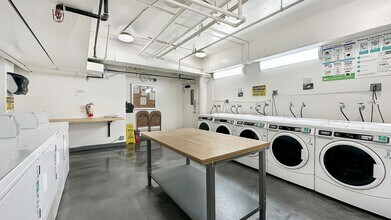 455 Crescent St in Oakland, CA - Building Photo - Building Photo