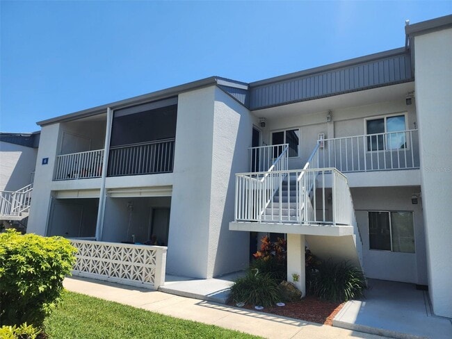 property at 14800 Walsingham Rd