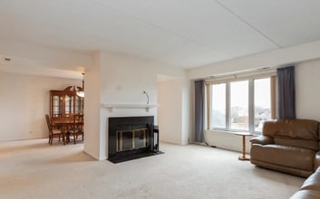 12900 W Heiden Cir in Lake Bluff, IL - Building Photo - Building Photo