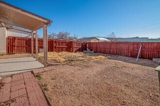 512 Eastgate Ct in Grand Junction, CO - Building Photo - Building Photo
