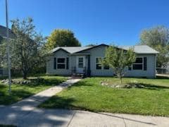 property at 130 S Oak St