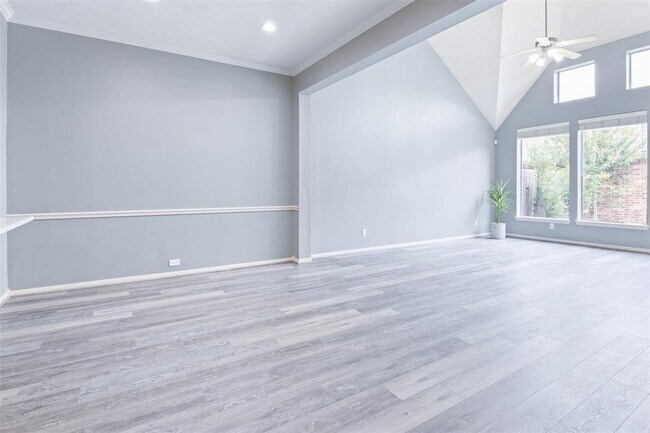 17811 Skyline Arbor Terrace in Houston, TX - Building Photo - Building Photo
