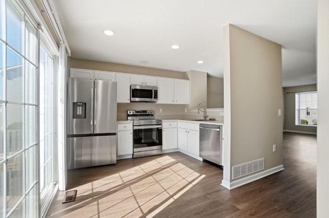 property at 6539 Nottinghill Trail Dr