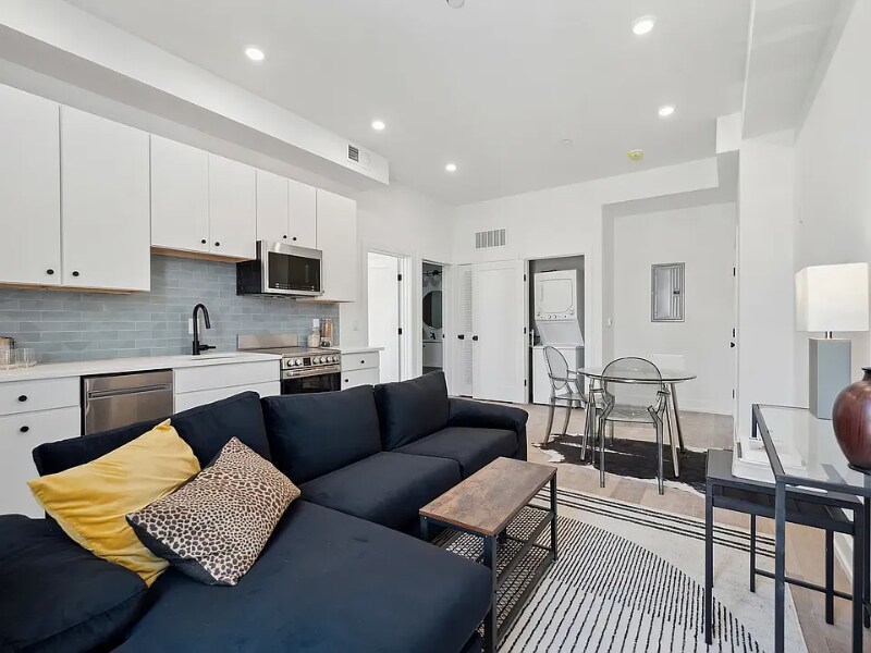 3038 Richmond St in Philadelphia, PA - Building Photo