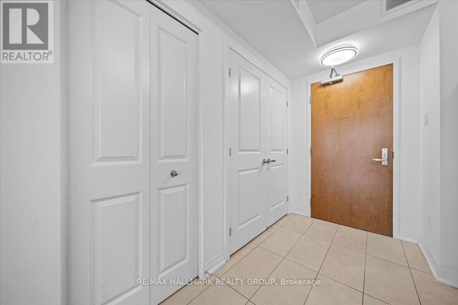 195-1195 Besserer St in Ottawa, ON - Building Photo - Building Photo