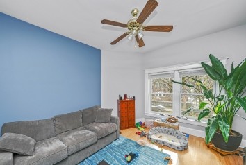 2316 W Superior St in Chicago, IL - Building Photo - Interior Photo