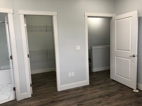 1001 Stockwell Ave in Kelowna, BC - Building Photo - Building Photo