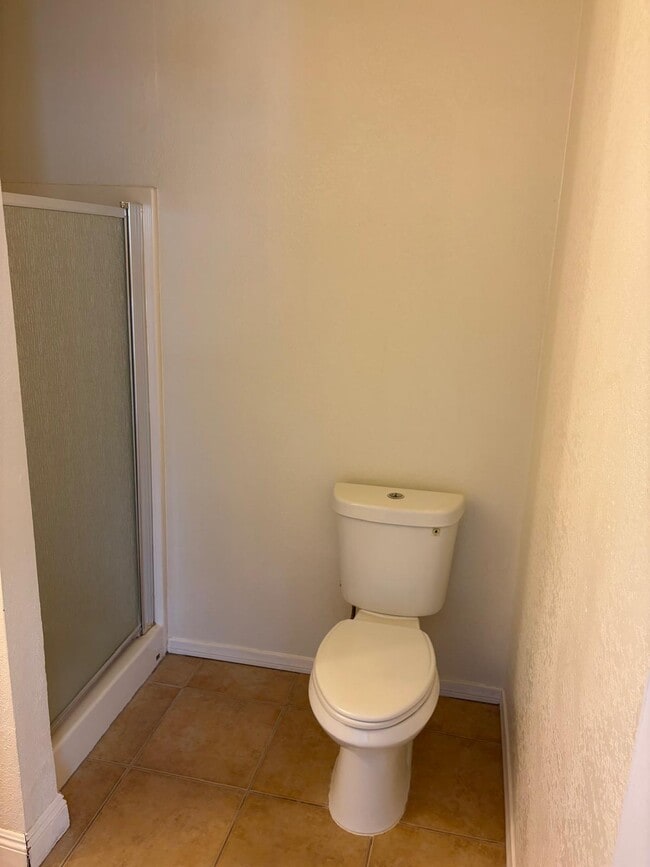 2296 Trinway Ave, Unit Cozy Studio in Simi Valley, CA - Building Photo - Building Photo