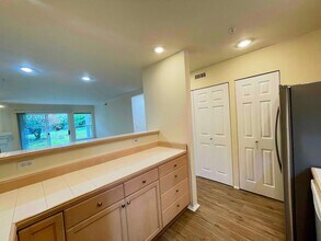 25235 SE Klahanie Blvd in Issaquah, WA - Building Photo - Building Photo