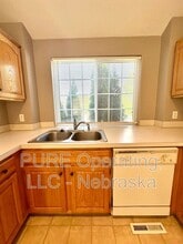 1009 Bison Cir in Papillion, NE - Building Photo - Building Photo