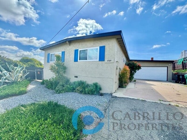 property at 3707 Cedar St