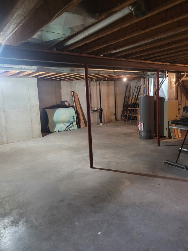 W5851 Hearthstone Dr in Appleton, WI - Building Photo - Building Photo