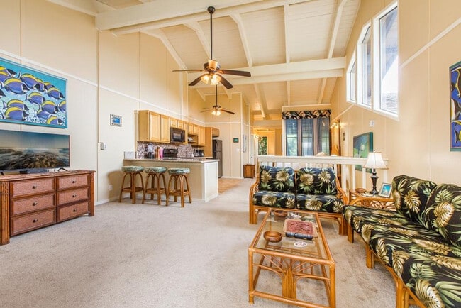 3920 Wyllie Rd in Princeville, HI - Building Photo - Building Photo