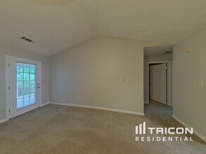 5490 Maltdie Ct NE in Sugar Hill, GA - Building Photo - Building Photo