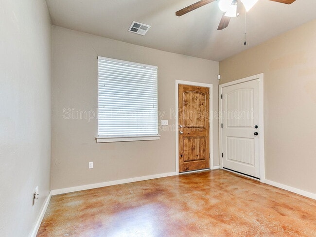 2876 Muzzy St in Choctaw, OK - Building Photo - Building Photo