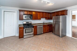 292 Pavonia Ave in Jersey City, NJ - Building Photo - Building Photo