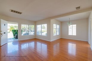 9816 Key W St in Temple City, CA - Building Photo