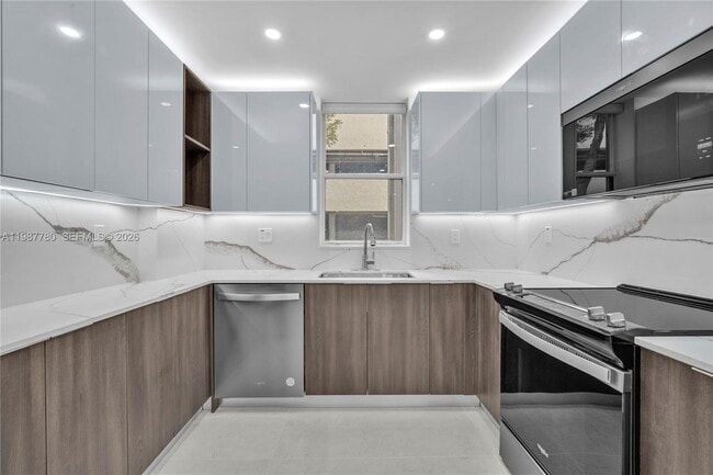 property at 18181 NE 31st Ct