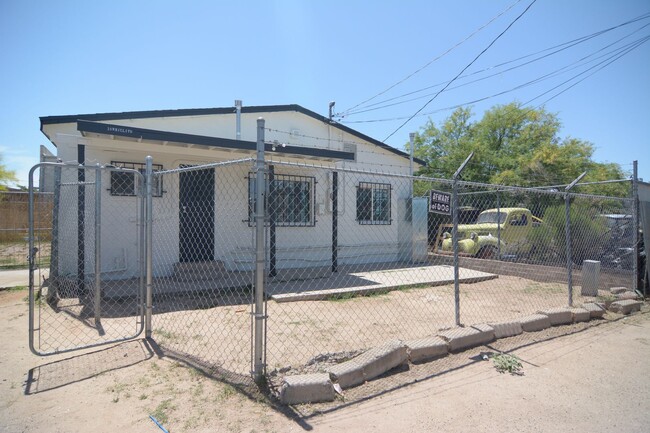 property at 38 W Rillito St