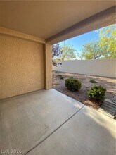9033 Gemstone Dr in Las Vegas, NV - Building Photo - Building Photo