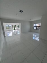 4398 SW 173rd Ave in Miramar, FL - Building Photo - Building Photo