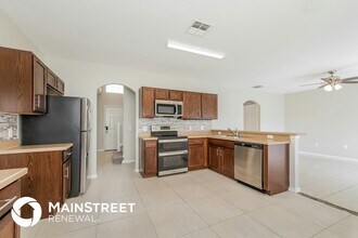 133 Carlisle Ct in Kissimmee, FL - Building Photo - Building Photo