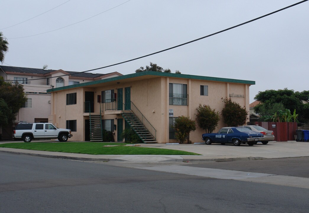 807 Florence St in Imperial Beach, CA - Building Photo