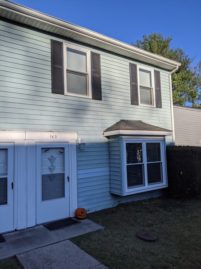 143 Clover Valley Cir in Blacksburg, VA - Building Photo - Building Photo