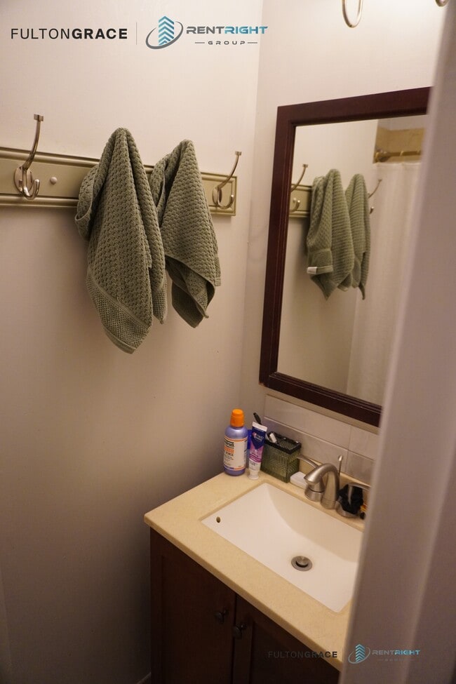 1846 W 18th St in Chicago, IL - Building Photo - Building Photo