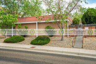 12124 Menaul Blvd NE in Albuquerque, NM - Building Photo