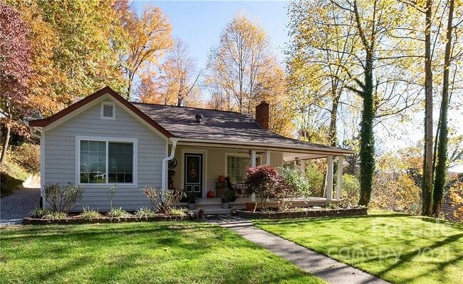 property at 202 N Spring St