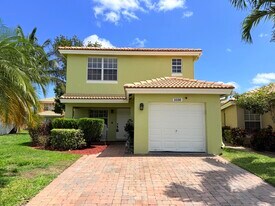 3330 Blue Fin Dr in West Palm Beach, FL - Building Photo