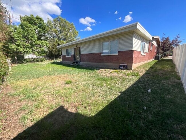 1140 E 3850 S in Ogden, UT - Building Photo - Building Photo