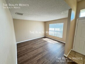 321 Drum Ln in Kissimmee, FL - Building Photo - Building Photo