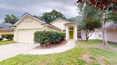 340 W Tropical Trce in Saint Johns, FL - Building Photo - Building Photo