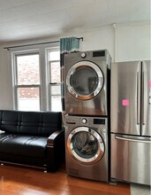 77-02 164th St in Queens, NY - Foto de edificio - Building Photo