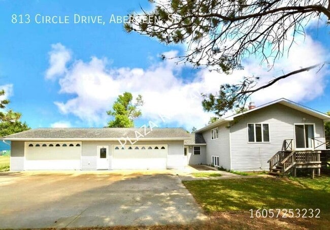 115 US-12 in Aberdeen, SD - Building Photo - Building Photo