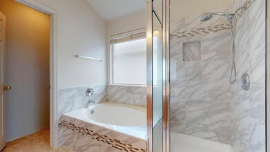 14221 Ballycastle Trail in Austin, TX - Building Photo - Building Photo