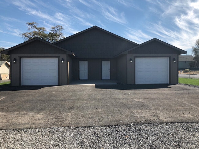 property at 1649 Pheasant St