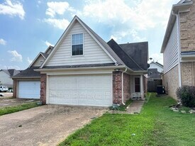9221 Lazzini Cove in Cordova, TN - Building Photo