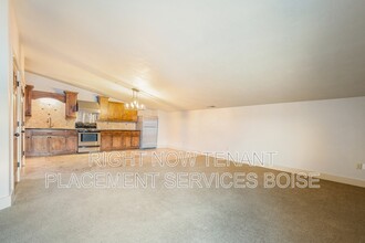 655 E Stagecoach Way in Kuna, ID - Building Photo - Building Photo