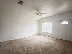 320 W Church Ave, Unit B in Killeen, TX - Building Photo - Building Photo