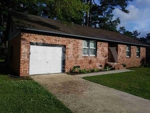 4019 Ladson Rd in Ladson, SC - Building Photo - Building Photo