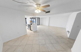 3003 S Atlantic Ave in Daytona Beach Shores, FL - Building Photo - Building Photo