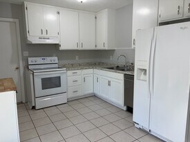 2913 Riddle Ct in Tallahassee, FL - Building Photo