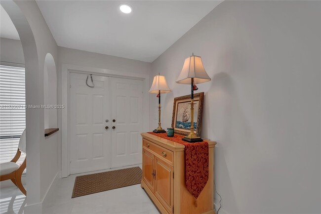 3374 NW 28th Terrace in Boca Raton, FL - Building Photo - Building Photo